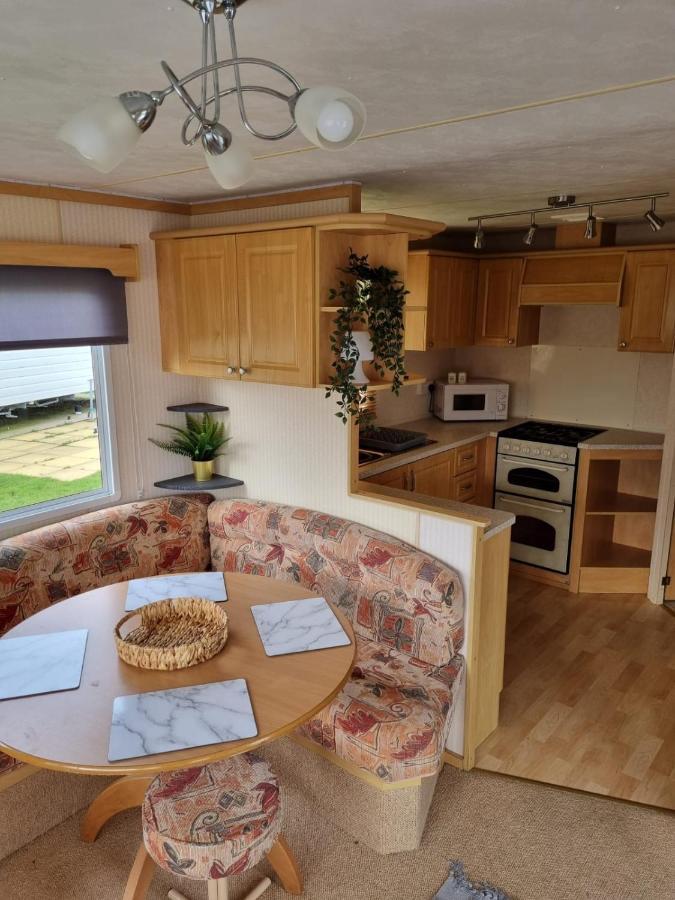 Caravan Ad2 - Glendale Aikton Luaran gambar